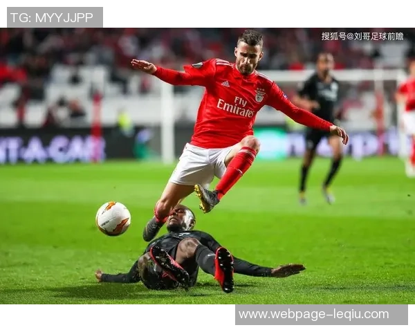 本菲卡对阵菜比锡红牛的精彩对决即将上演，谁能笑到最后